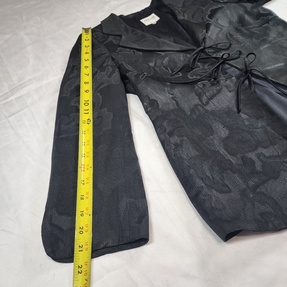 Armani collezioni woman floral Embossed black blazer size 8 - Picture 12 of 15